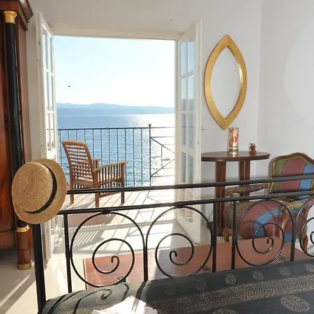 Vila Vila Siesta Stanici